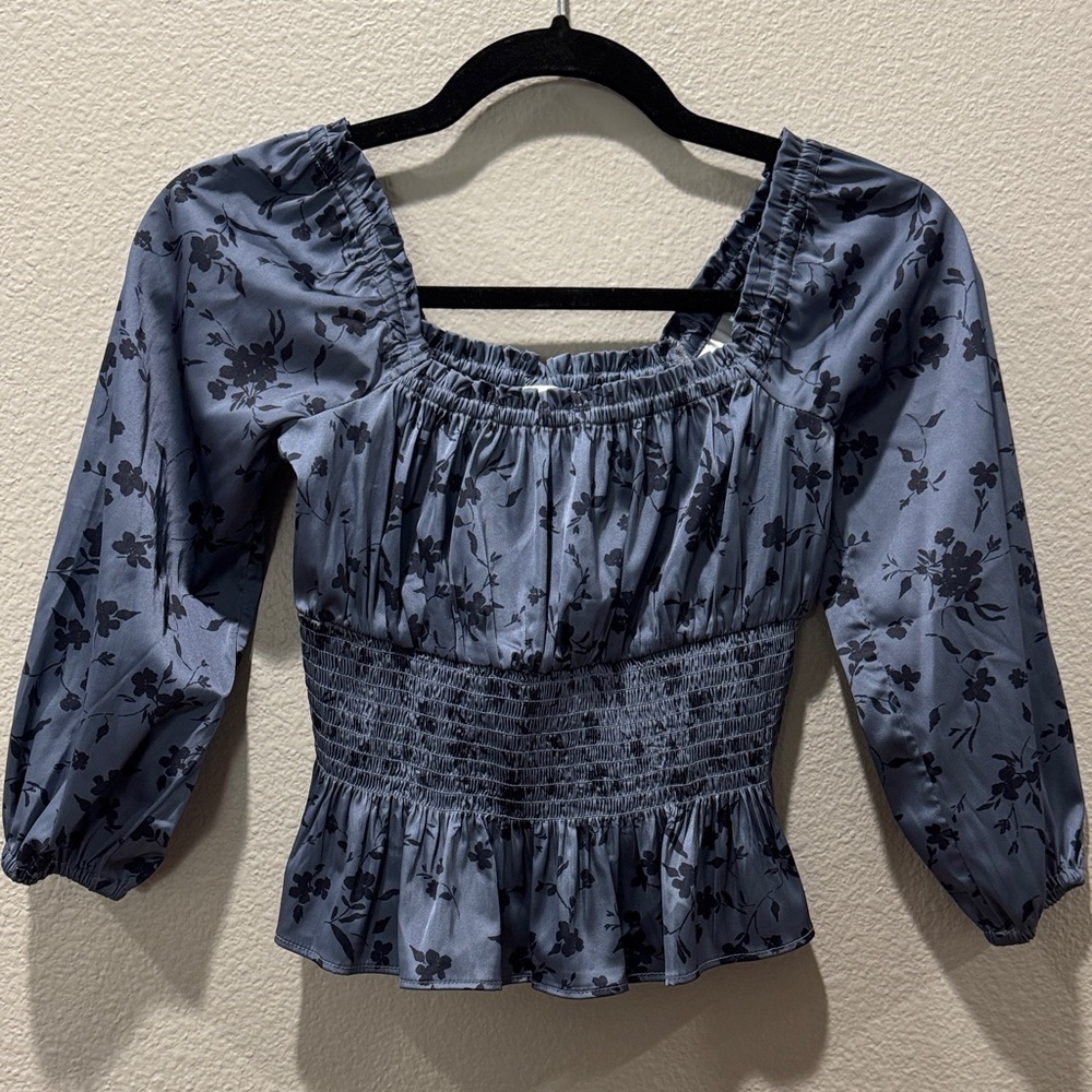 💙 Nordstrom Floral Smocked Blouse – Blue & Black – Size 7/8 💙